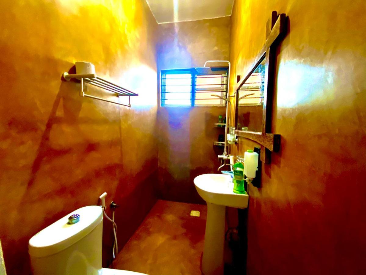Vick Boutique Hotel With New Power Backup ナングウィ エクステリア 写真